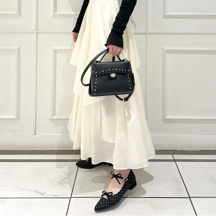 靴・バッグのダイアナ通販サイト ｜ NJ42130: シューズ 【dianashoes.com】