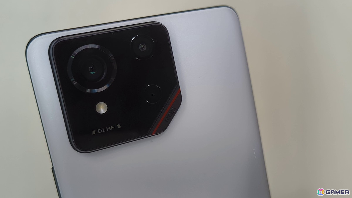 ASUS「ROG Phone 9」をレビュー！スマホとは思えない高性能スペックと