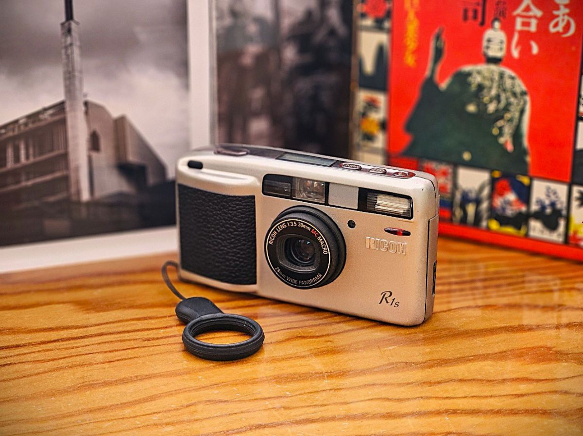 73)リコー R1sの復活をめざしてみた ～ フィルムで撮ってEPSONで