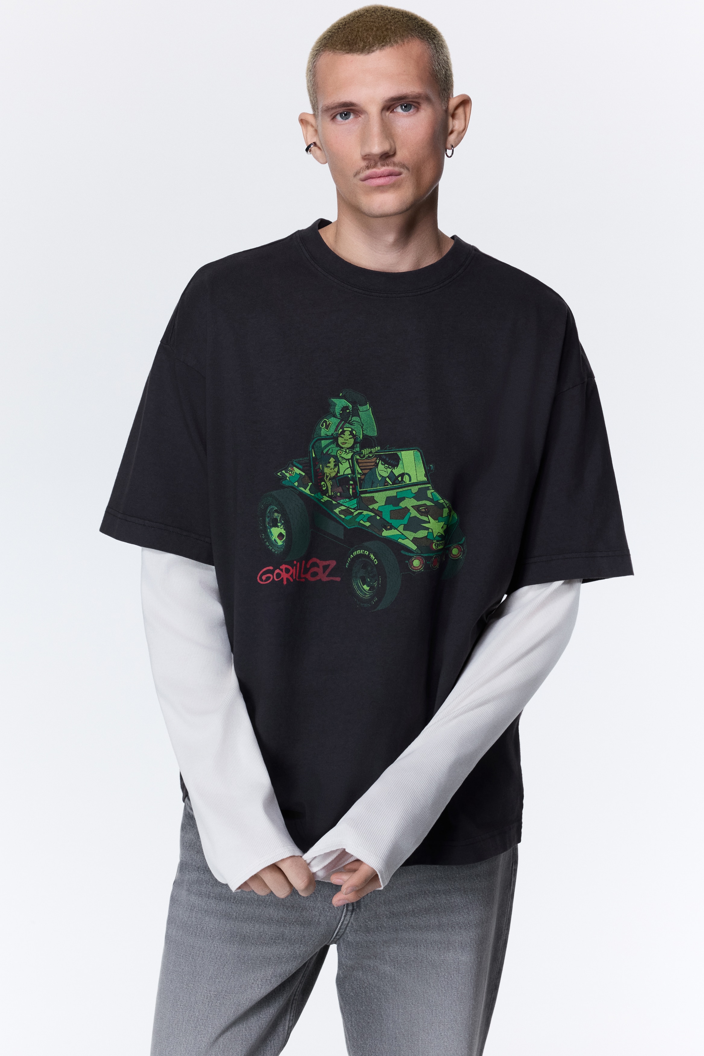 Oversized Fit T-shirt - Black/Gorillaz - Men | H&M US