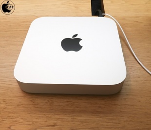 M1チップを搭載したMac mini「Mac mini (M1, 2020) 」実機の細部を