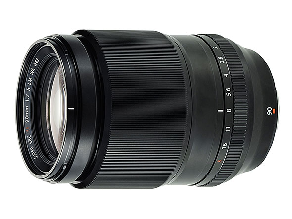 口径食を抑えた、ポートレート向き中望遠レンズ「XF90mmF2 R LM WR