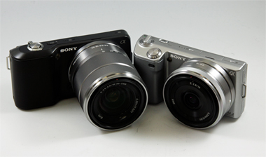 写真で見るミラーレスα「NEX-3」「NEX-5」（操作インタフェース編