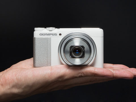 小さな高機能コンパクト、オリンパス「STYLUS XZ-10」で撮る春の予感