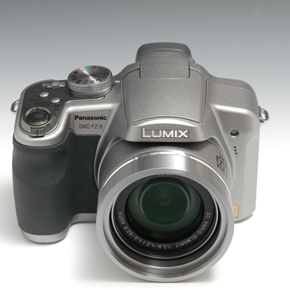 最強の“全部入り”18倍ズーム機――LUMIX「DMC-FZ18」：レビュー（1/5