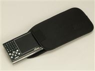 携帯ゲーム機っぽいUMPC――Wibrain「B1」を試す：親指入力にボディを