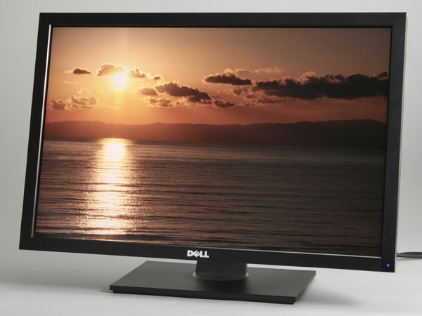 U3011」実力診断――デルの30型ワイド液晶ハイエンドモデル：広色域IPS