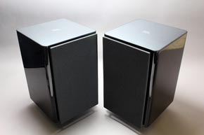 広がり感良好の美音系サウンド、PCにもAVにも合う2Wayスピーカー