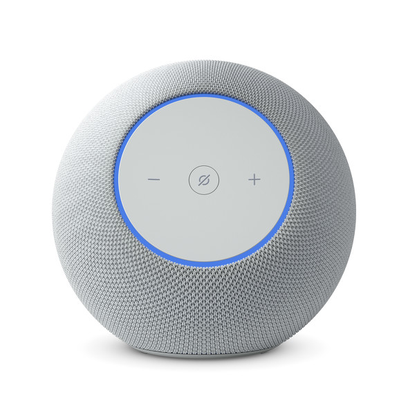 Amazon、新色ホワイトのスマートスピーカー最上位モデル「Echo Studio