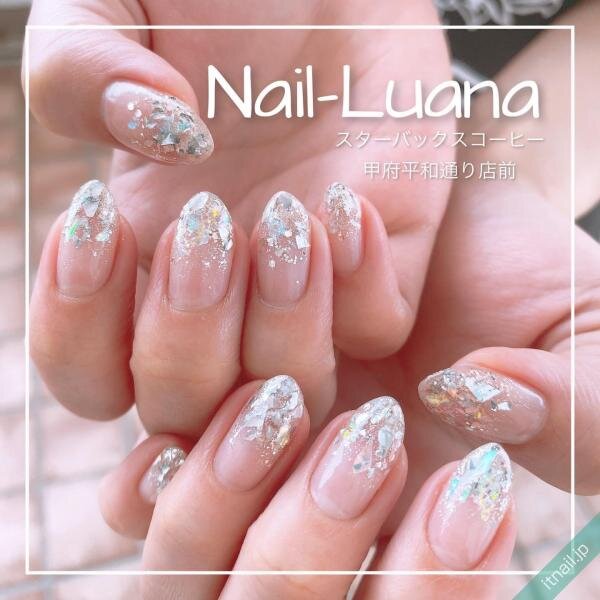 来季トレンドのスパンコールを意識した【グリッターネイル】｜Infoseek