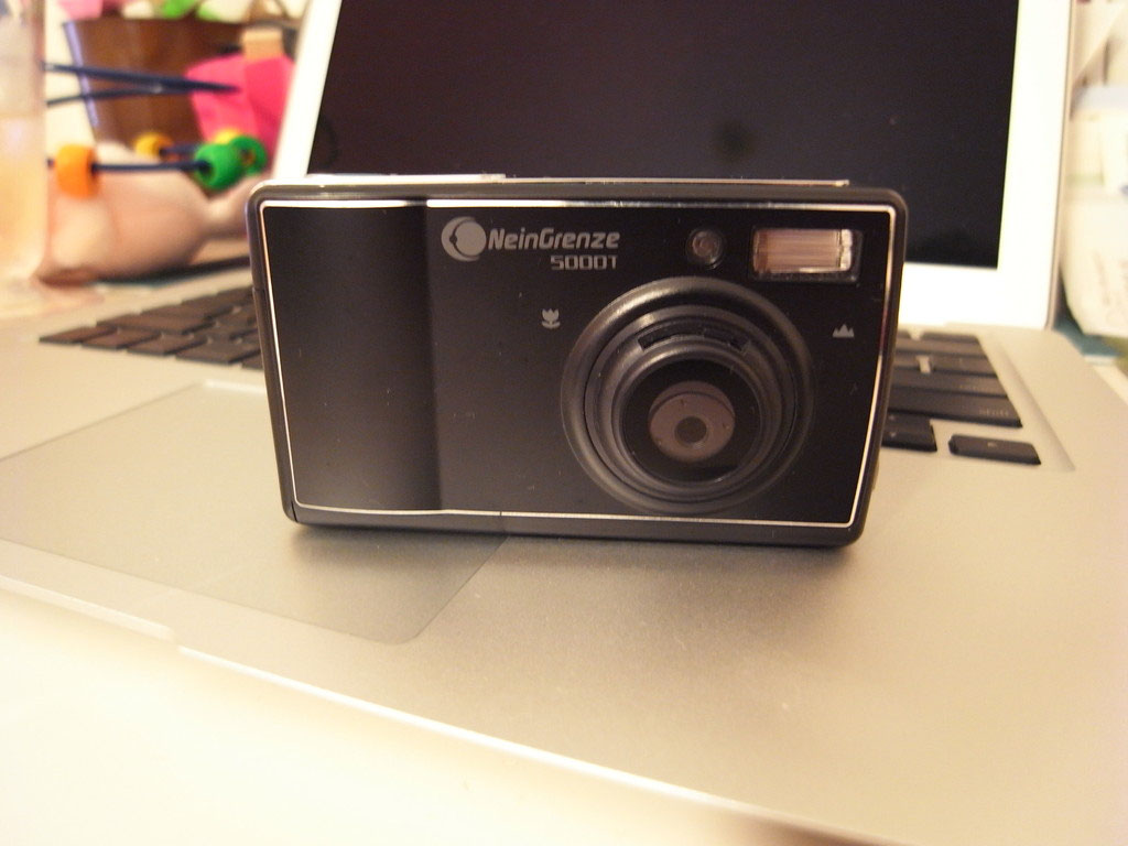 NeinGrenze 5000T - 日新宣伝 山梨県甲府市のシール・ステッカー