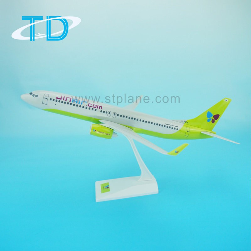 JINAIR B737-800 1:100 モデルプレーン JINAIR B737-800 1:100 モデル