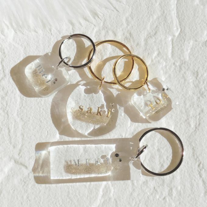 名前入り】クリアゴールドレジンキーホルダー☆名入れ＆文字入れOK