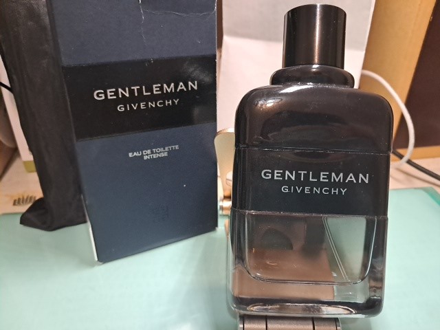 GIVENCHY 紀梵希】Gentleman Intense 紳士極致淡香水EDT 100ml - momo