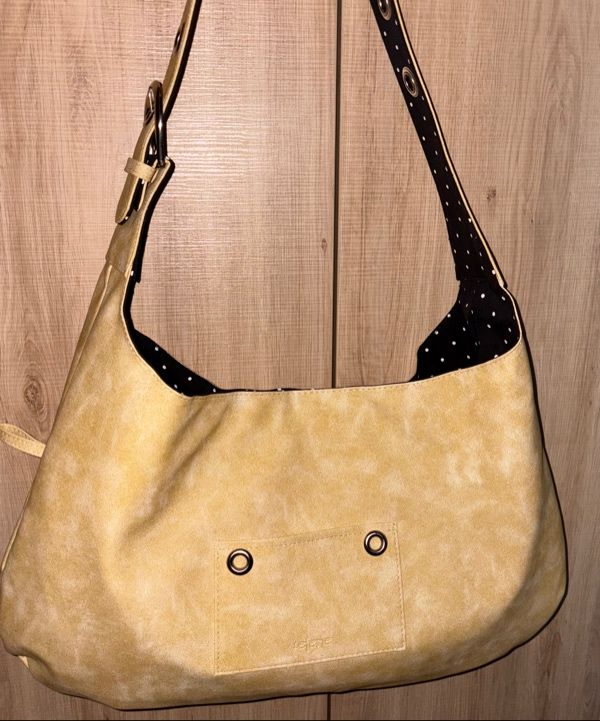 LETERIE バックルリバーシブルショルダーバッグ MUSINSA公式 | LETERIE