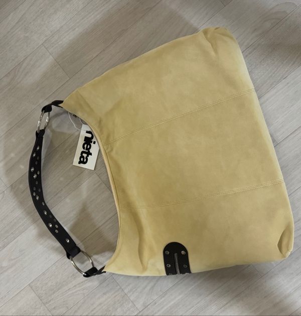 MUSINSA | HIETA Carrie / Butter