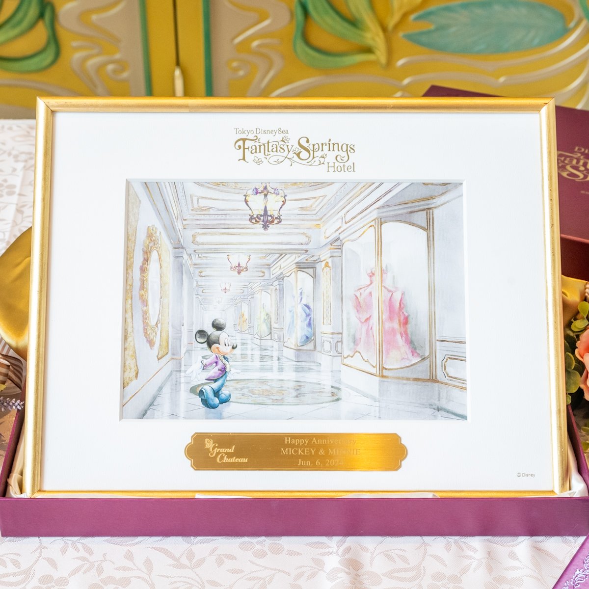 スペシャルアートフレームとキーホルダー！東京ディズニーシー