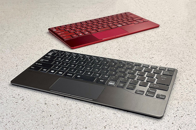 UHKB爆誕！富士通のトラックパッド搭載キーボード LIFEBOOK UH