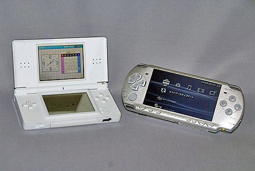 大人の物欲】ニンテンドーDS Lite vs PSP！買うならどっち？ - 本体