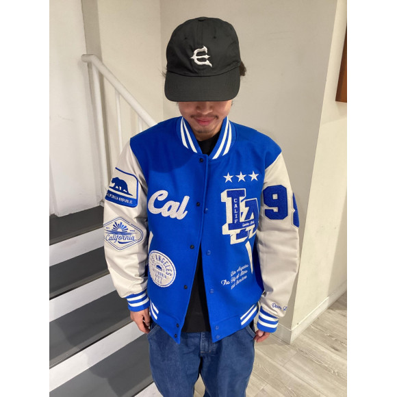 ムラサキスポーツオリジナルブランドDEARLAURELのスタジャン、様々な