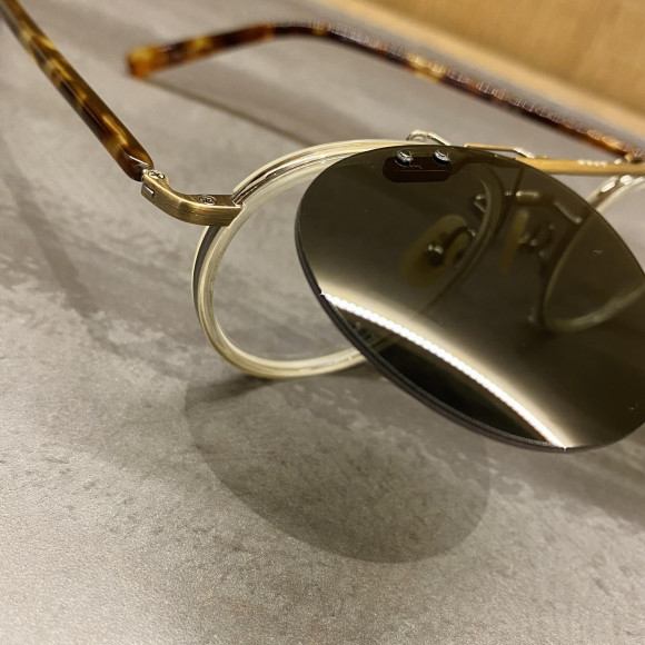 跳ね上げサングラス、新作入荷しました！ │ 仙台PARCO-パルコ-