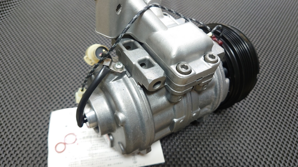 AE86・DENSO製リビルト・R12仕様エアコンコンプレッサーASSY