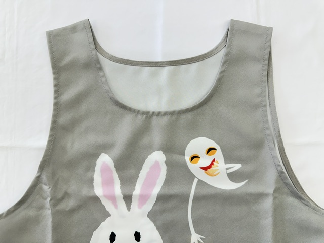 おばけのてんぷらタオルエプロングレー | ほんちゃる。