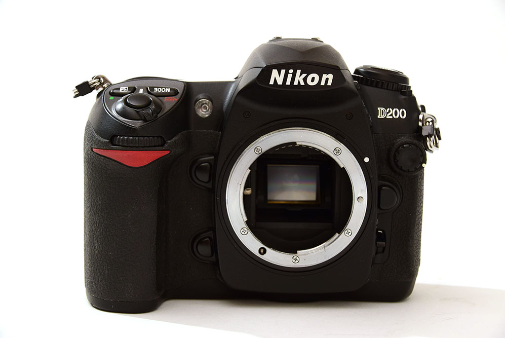 ニコン D200ボディ 中古カメラ・レンズ販売サイト | メディアジョイカメラ