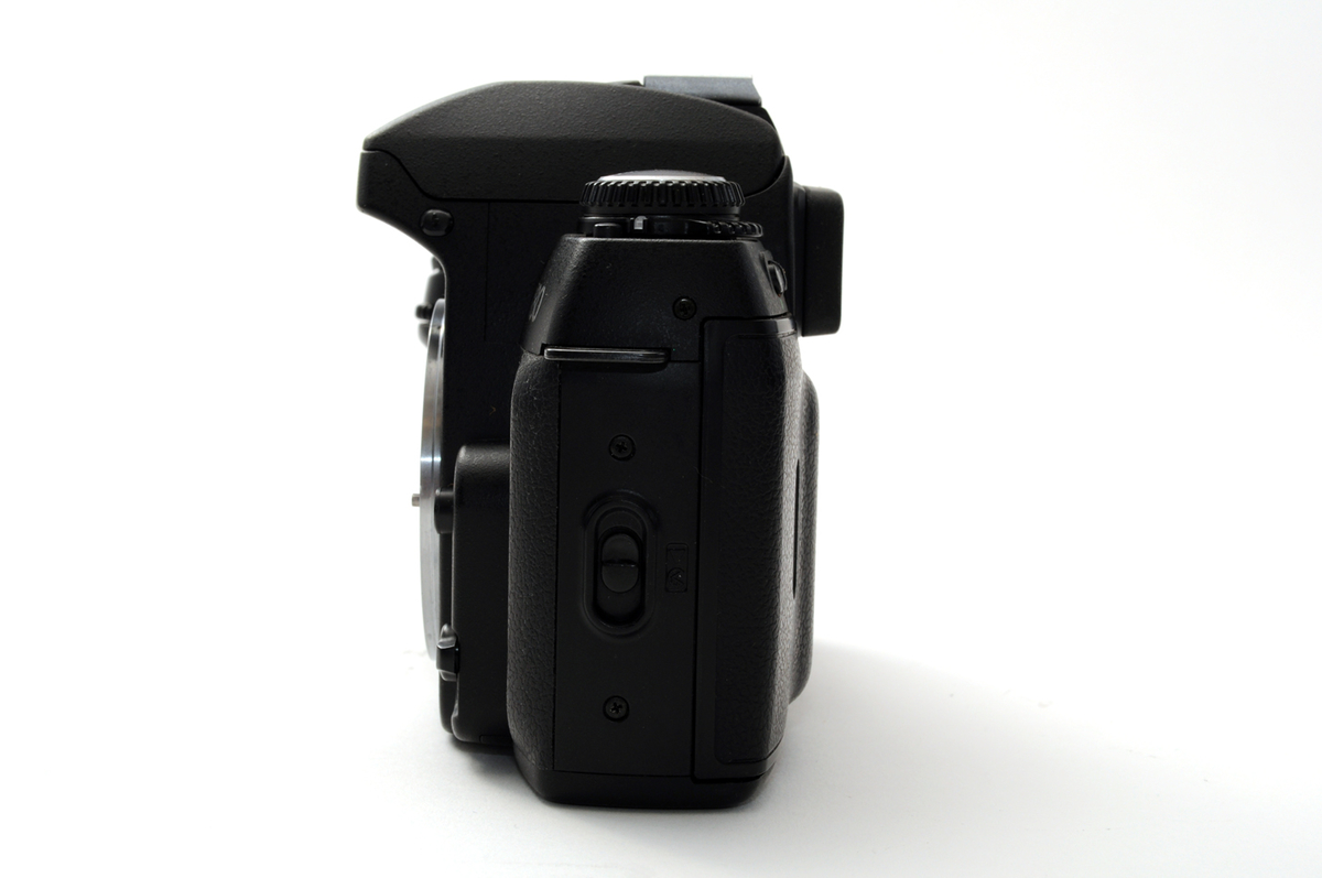 ニコン F80ボディ 中古カメラ・レンズ販売サイト | メディアジョイカメラ