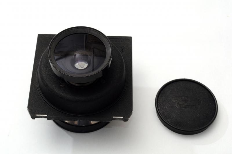 シュナイダー テヒニカ スーパーアンギュロン90㎜F8(リンホフ凹み