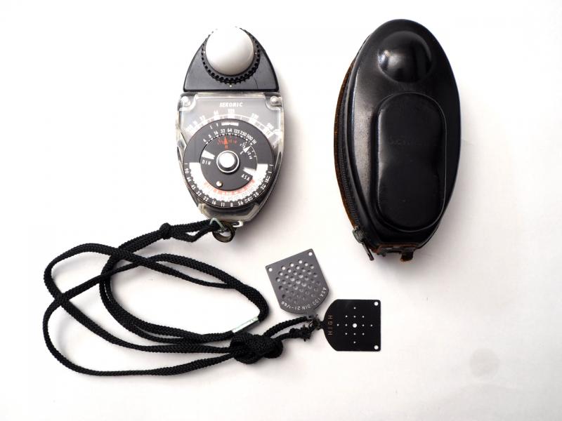 セコニック スタジオデラックス L-28C2 中古カメラ・レンズ販売サイト