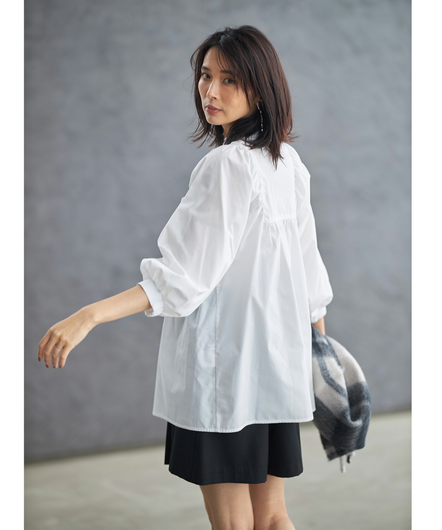 ブザムヨークギャザーブラウス