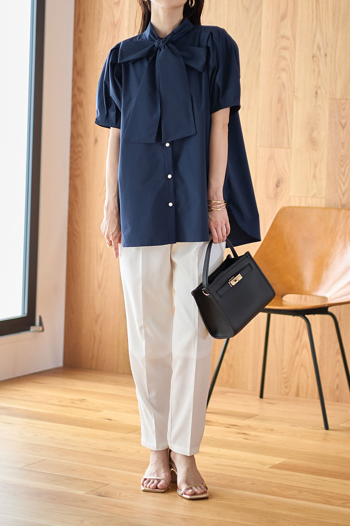 Theory Luxe ボウタイ取り外し可能ブラウス 2way アイボリー Theory