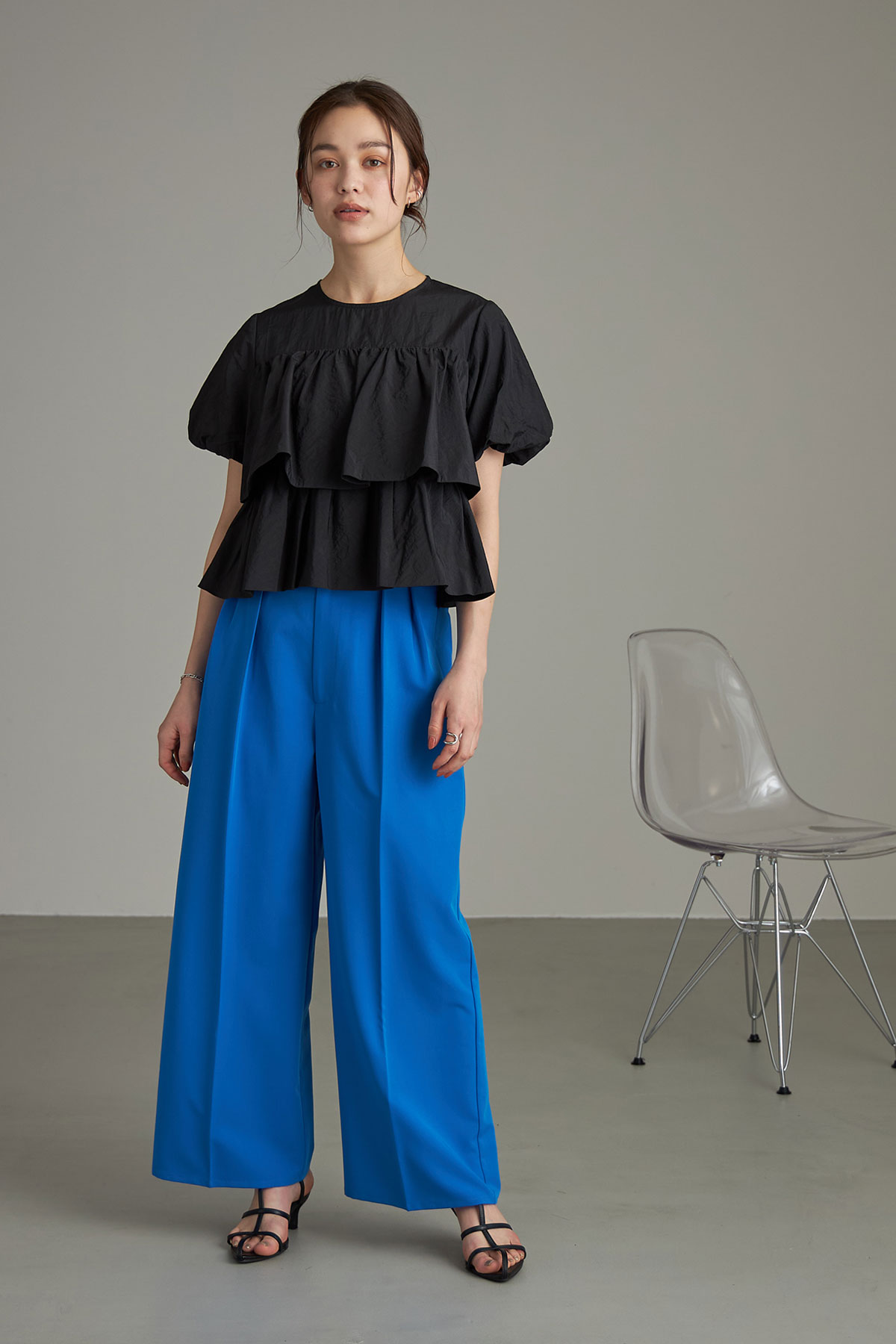 バルーンスリーブティアードブラウス