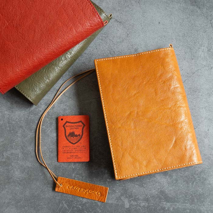 C&LTRASCO ≪Shrinkシリーズ≫ ブックカバー A6/文庫本 本革