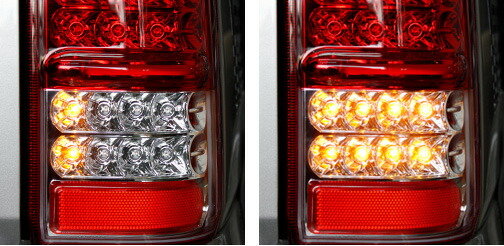 MBRO製 流れるサンダーLEDテール / クリアブラックリム JB23用