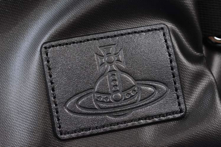 楽天市場】ヴィヴィアン ウエストウッド ボディバッグ バッグ メンズ