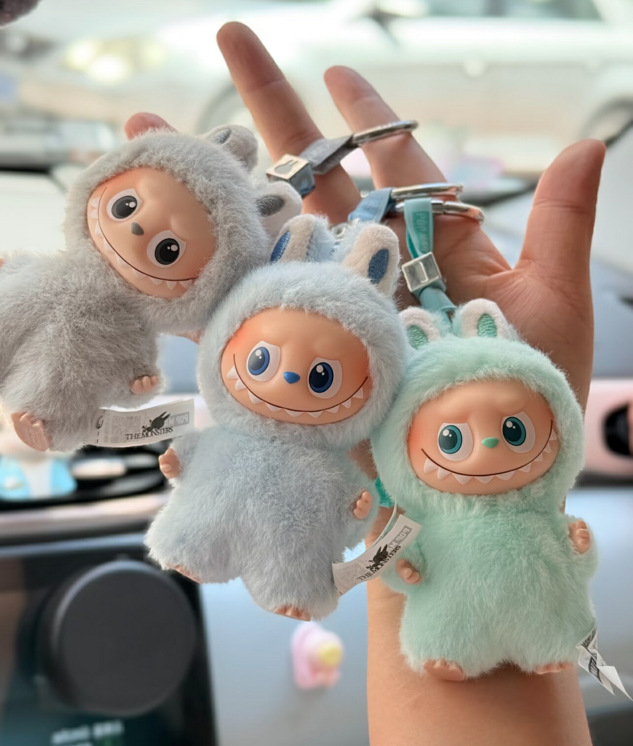 楽天市場】【正規品・即日発送】ラブブ POP MART THE MONSTER PIN FOR