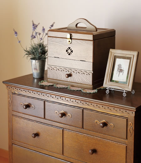 インテルナ南條　鏡台　パリの雑貨屋　木製　レース　メイクボックス　化粧台　1点 メイクボックス（メイクボックス/メイクワゴン）｜(パリの雑貨屋