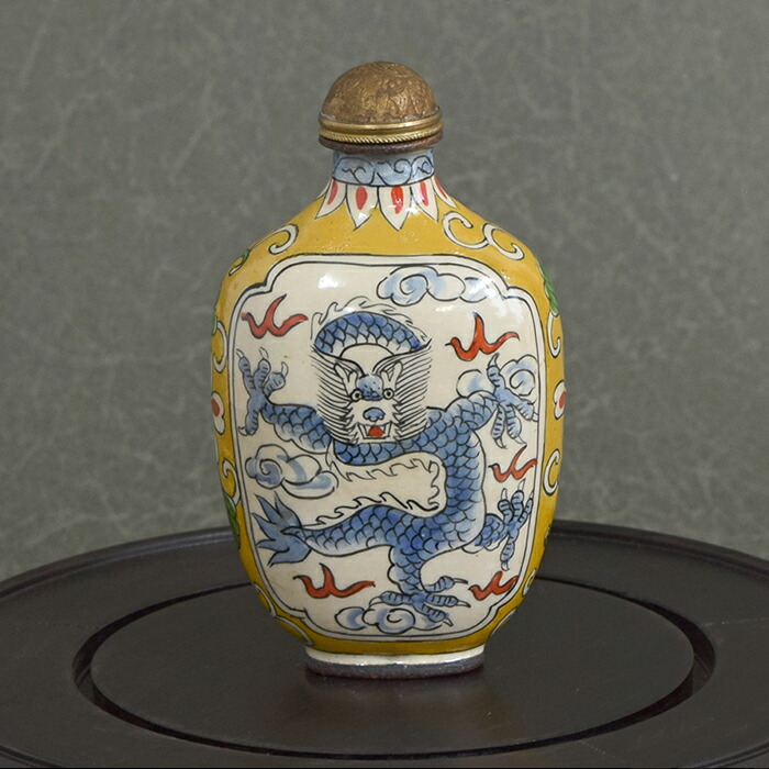 焼物 陶器 青磁 中国 鼻煙壺 焼物 陶器 青磁 中国 鼻煙壺 焼物 陶器