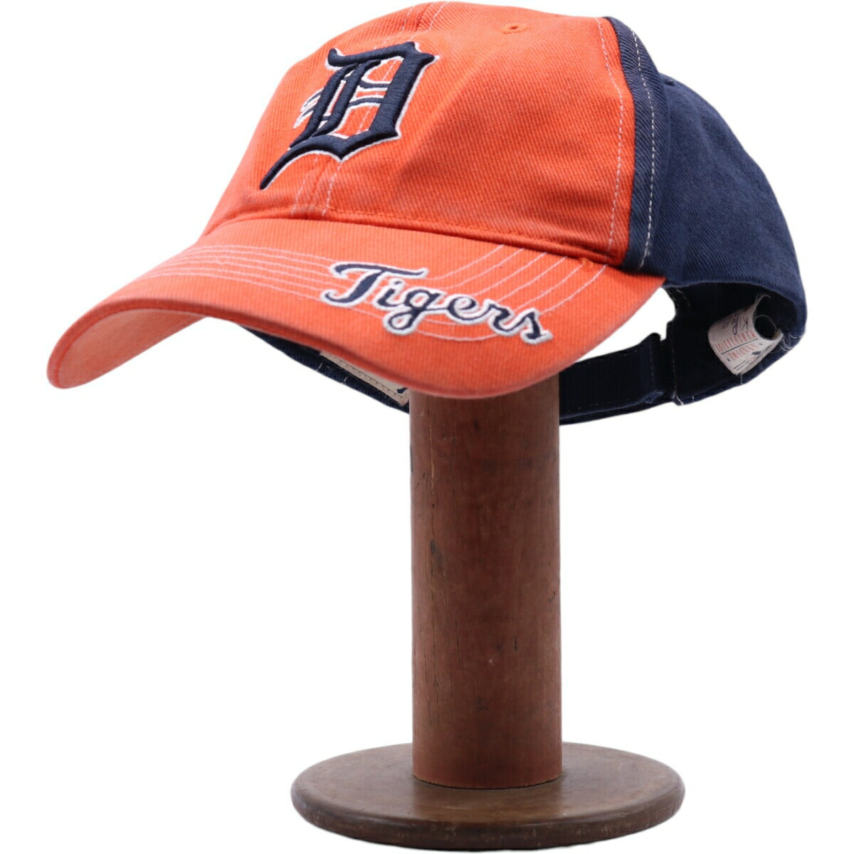 古着 FAN FAVORITE MLB DETROIT TIGERS デトロイトタイガース ツートン