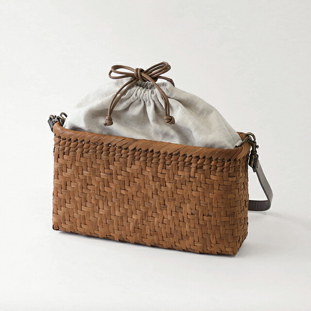 やまぶどうショルダーバッグ(二番皮/細ひご/網代編み/リネン巾着・内布