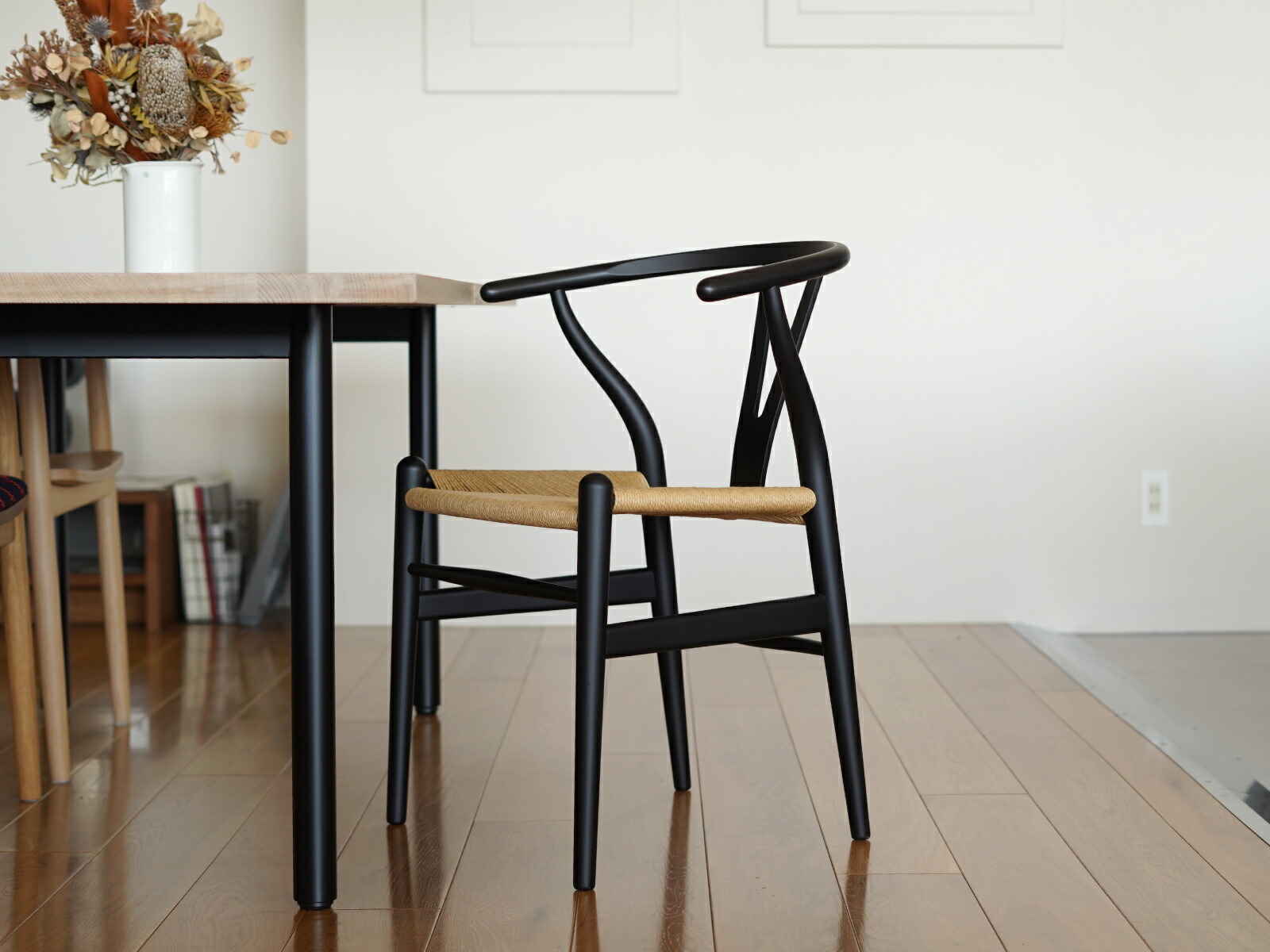 楽天市場】Yチェア ソフト CH24 ビーチ SOFT BLACK マットブラック 座