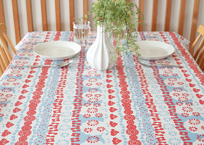 SALE】北欧ヴィンテージ丁寧なニードルワークが施されたテーブルクロス