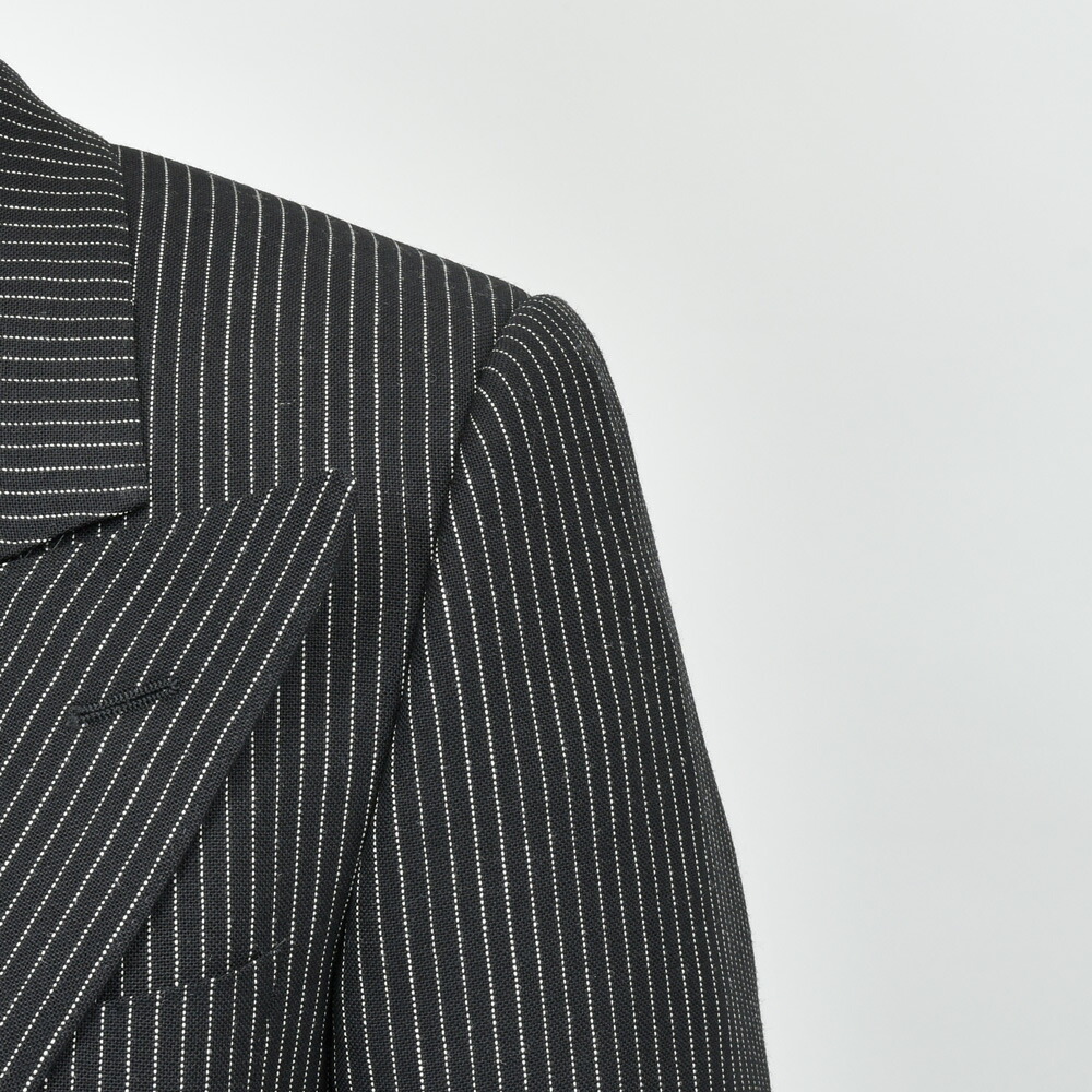 HUSBANDS（ハズバンズ）ウールピンストライプダブルブレストジャケット