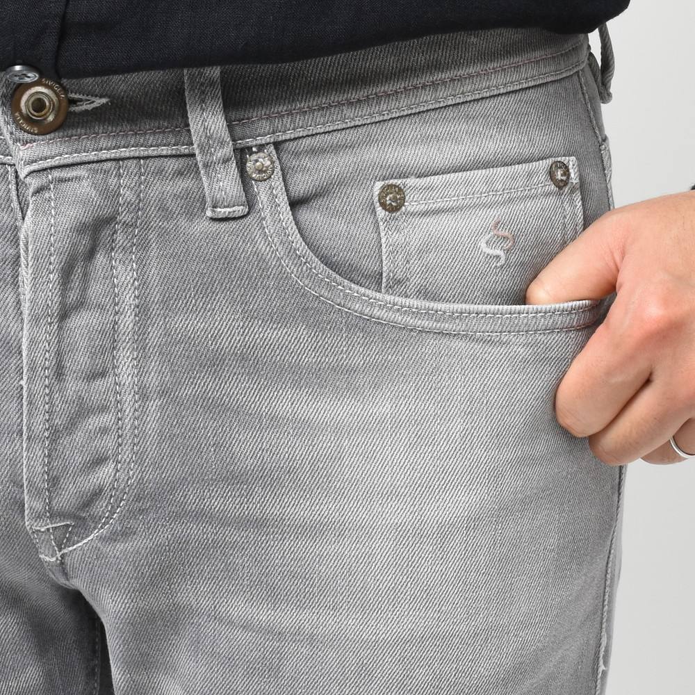 SIVIGLIA（シヴィリア）ヴィンテージウォッシュスリムテーパード