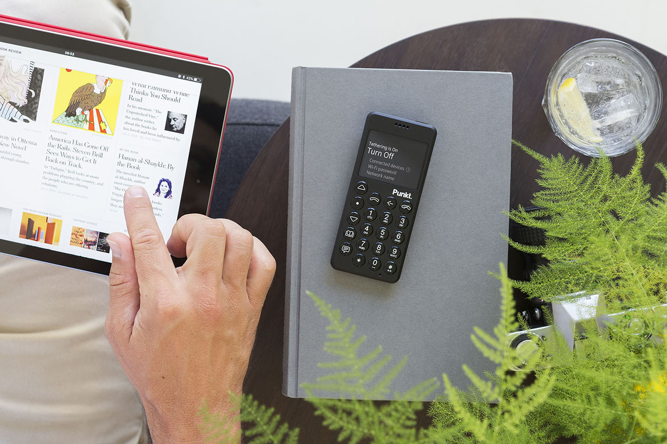 楽天市場】Punkt.MP02 New Generation （プンクト）SIMフリー 4G LTE