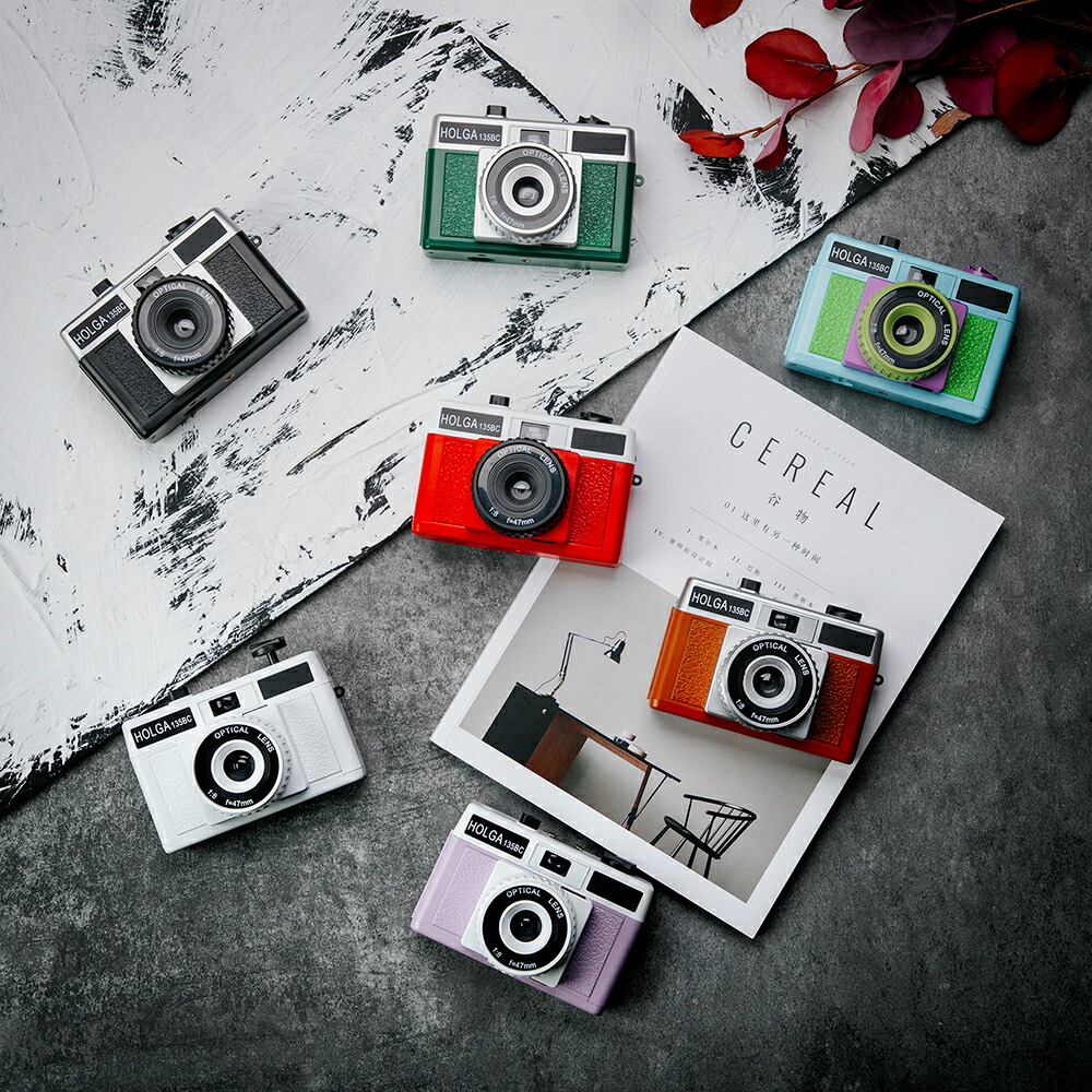 ホルガ【HOLGA】フィルムカメラ H-135 BC ブラック/シルバー [トイ