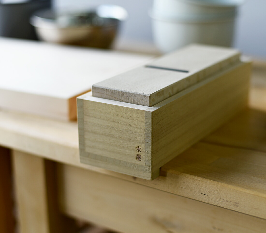 楽天市場】木屋 鰹箱 鰹節削り 本枯節 本節 日本橋木屋 : Shinwa Shop