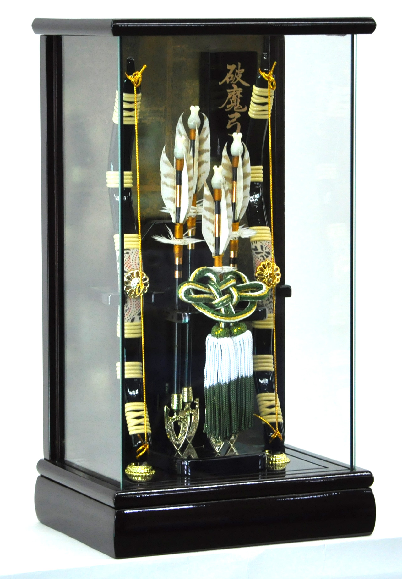 破魔弓ケース入り飾りセット【A1252】 希少価値の高い鷹羽根を贅沢に